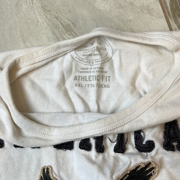 Men’s American Eagle Long sleeve - Picture 2 of 2